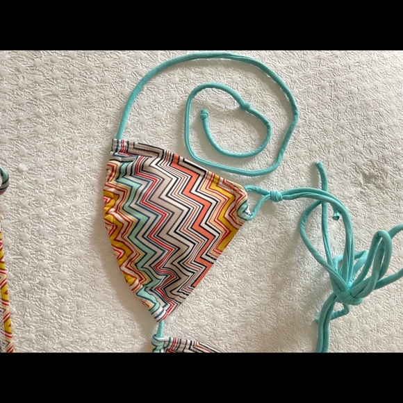 String Bikini Set - Picture 5 of 11